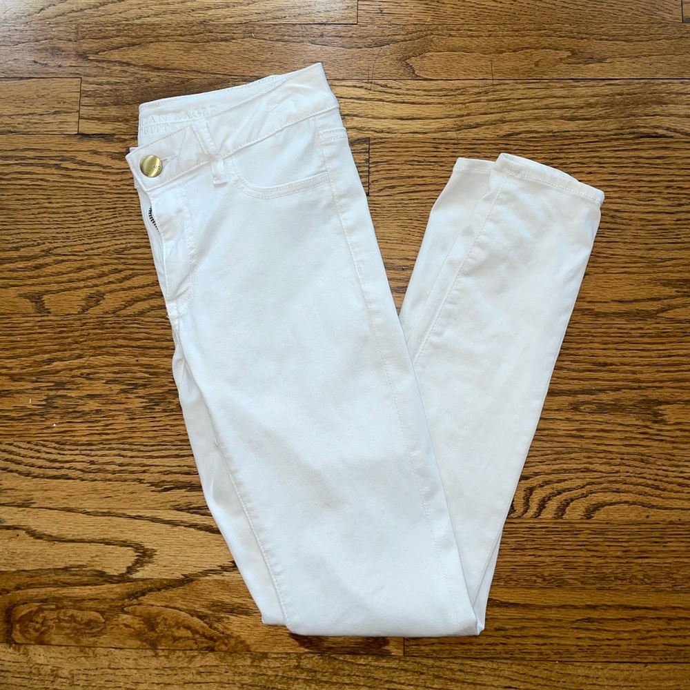 AE White Jeggings